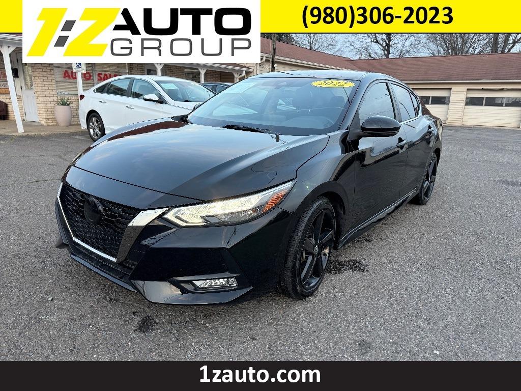 2022 Nissan Sentra SR's photo