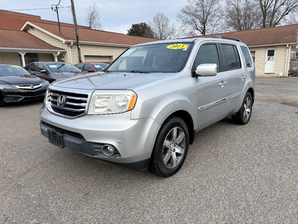 2013 Honda Pilot Touring's photo