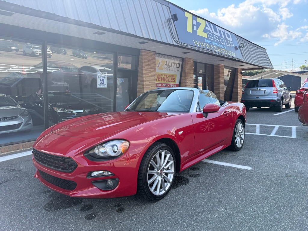 2017 FIAT 124 Spider 1.4 Lusso's photo