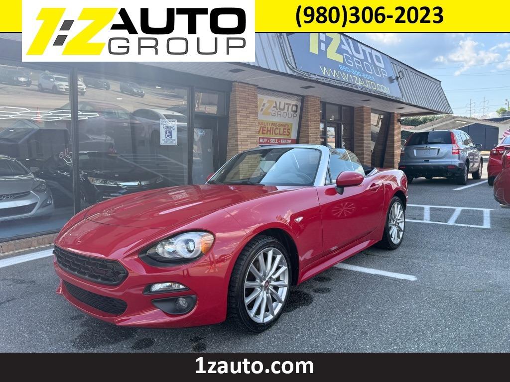 2017 FIAT 124 Spider 1.4 Lusso's photo
