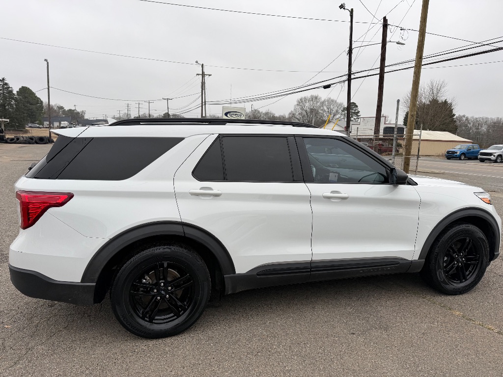 2020 Ford Explorer XLT - Photo 9