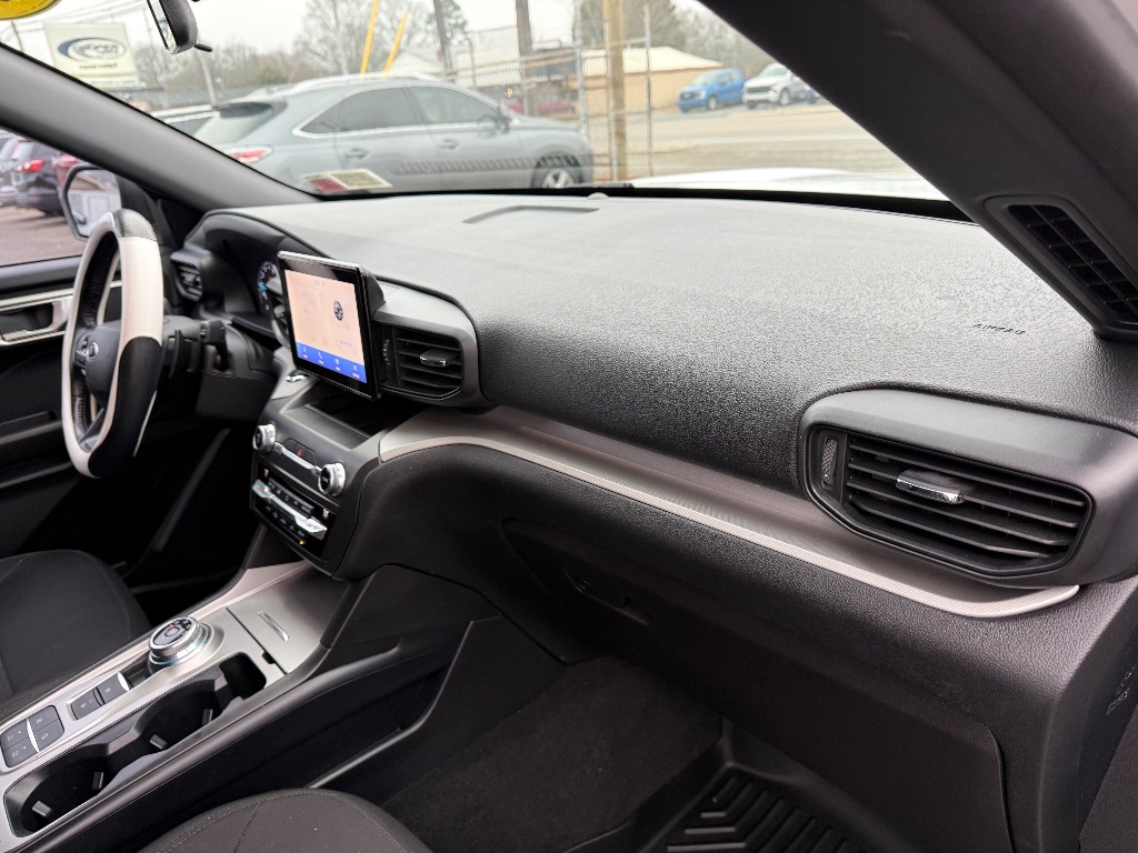 2020 Ford Explorer XLT - Photo 10